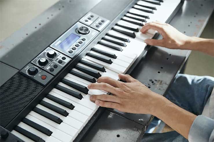 Casio Casiotone CT-S500 61 Key Arranger Keyboard